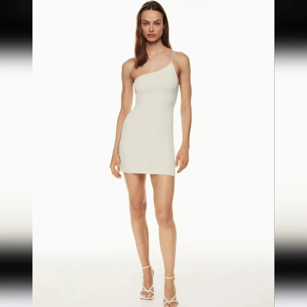 NWT Babaton Aritzia BOTTA CONTOUR DRESS in “white ”